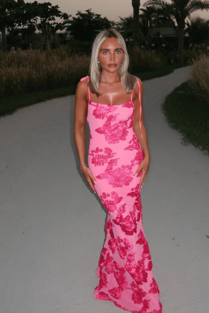 Ziska | Figuur zvýrazňující maxisukně s růžovými květinami – elegantní a romantická