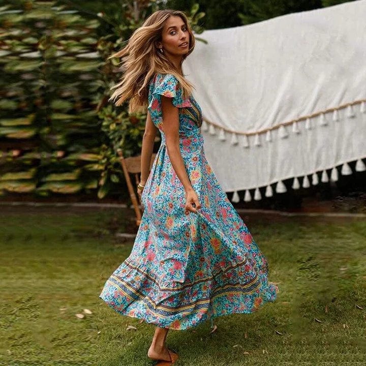 Boho maxišaty se zavinovacím střihem a vysokým rozparkem